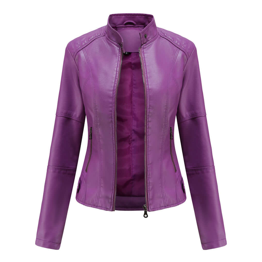 Veste en cuir camel pour femmes, chic et polyvalente, en cuir souple, apportant élégance et confort à toutes occasions.