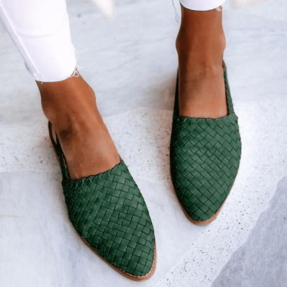 Chaussures Léna en cuir véritable, vue de dessus, élégantes et confortables, idéales pour femmes en quête de style et confort