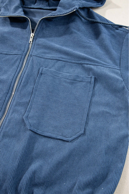 "Veste en velours côtelé beige avec capuche, style décontracté et élégant pour femmes, doux et parfait pour l'automne."