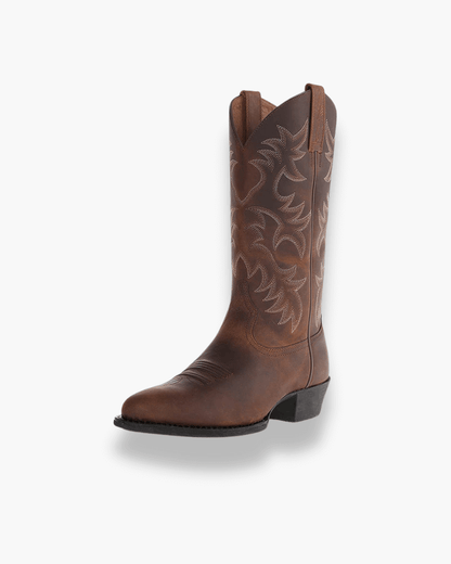 "Bottes western femme élégantes en cuir marron, détails couture soignés, style intemporel et moderne, confort premium"