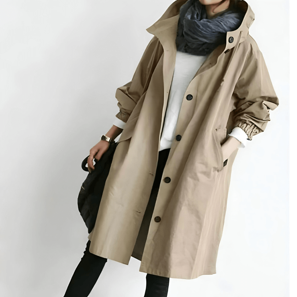 Trench-coat femme élégant vert armée, vue de face, chic et confortable pour toutes saisons, style intemporel adaptable.