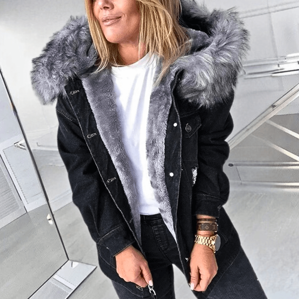 "Veste en denim de luxe noir pour femme avec coupe ample, élégante et polyvalente, idéale toutes saisons intermédiaires"