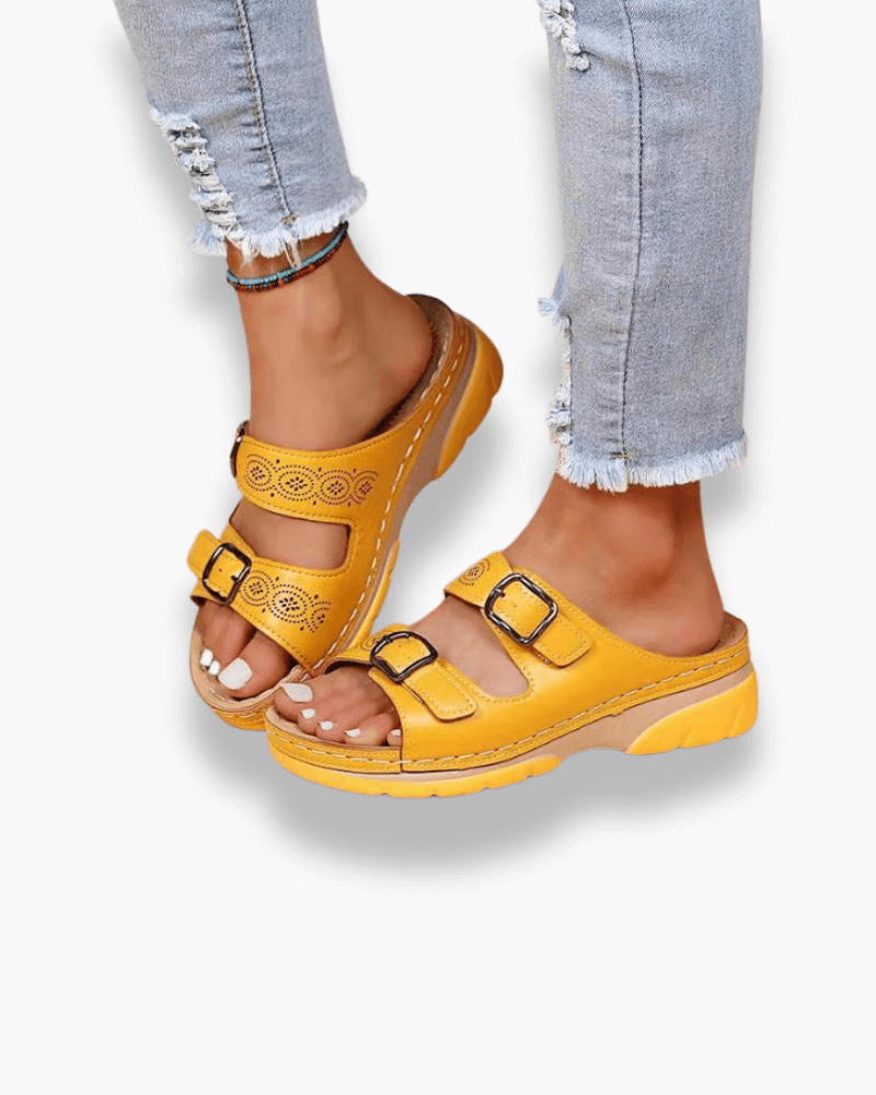 "Sandales estivales femme élégantes et confortables, design tendance, légères, idéales pour journées ensoleillées"