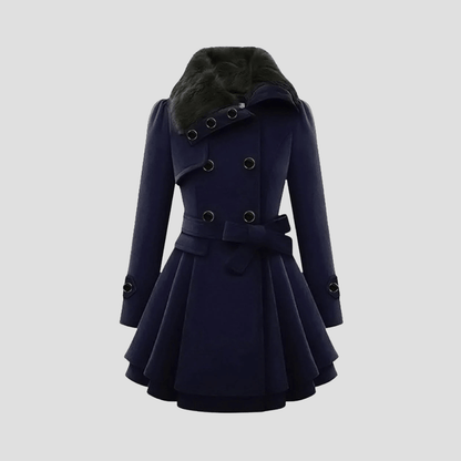 "Manteau d'hiver cintré femme, vue de face, avec col fausse fourrure et détail double boutonnage élégant."