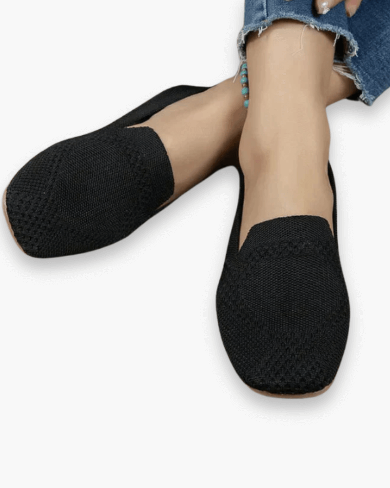 "Slippers d'été femme, confortables, élégants, disponibles en beige, gris, noir, orange et vert pour un style estival."