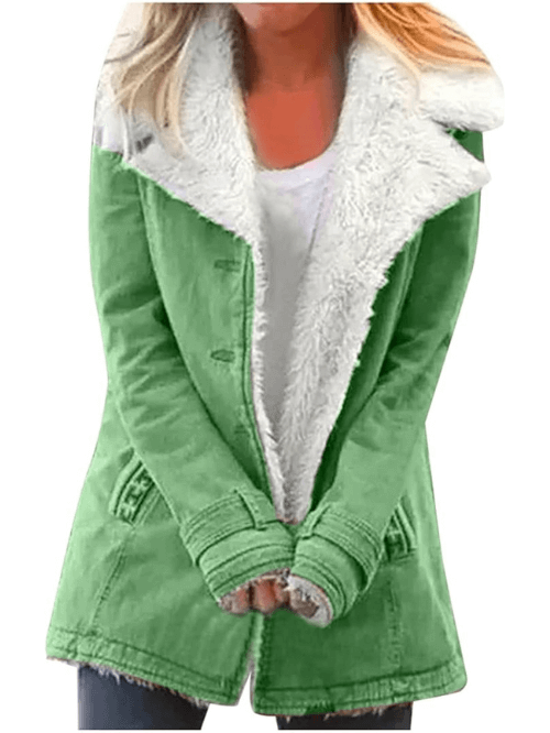 Parka longue femme chic, coupe élégante et isolante, offre chaleur hivernale et légèreté pour style et confort.
