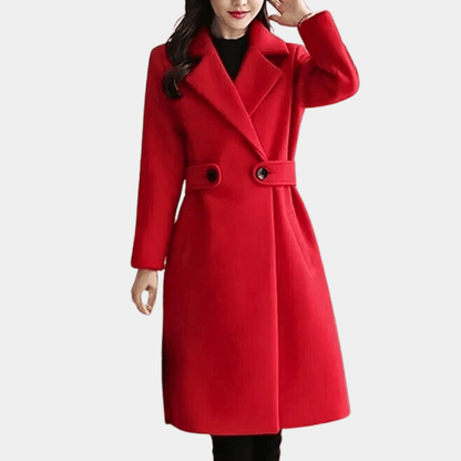 "Manteau luxe Sara femme, chaud et élégant, ceinture accentuant la taille, couleur kaki, style hiver sophistiqué."
