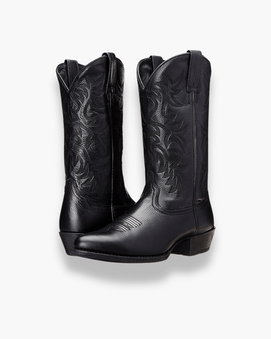 "Bottes western femme élégantes en cuir marron, détails couture soignés, style intemporel et moderne, confort premium"