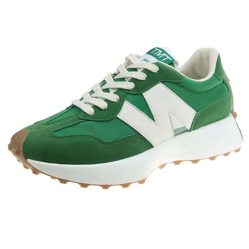 Baskets mode femmes Nina, allure moderne, semelles matelassées, coloris variés, confort quotidien, design profilé.