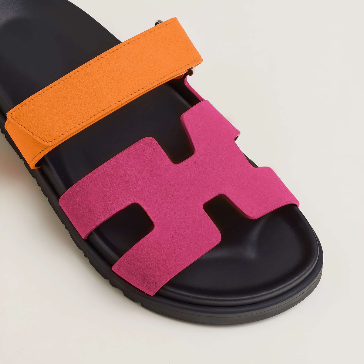 "Sandales en cuir pour femme, élégantes et confortables, parfaites pour l&