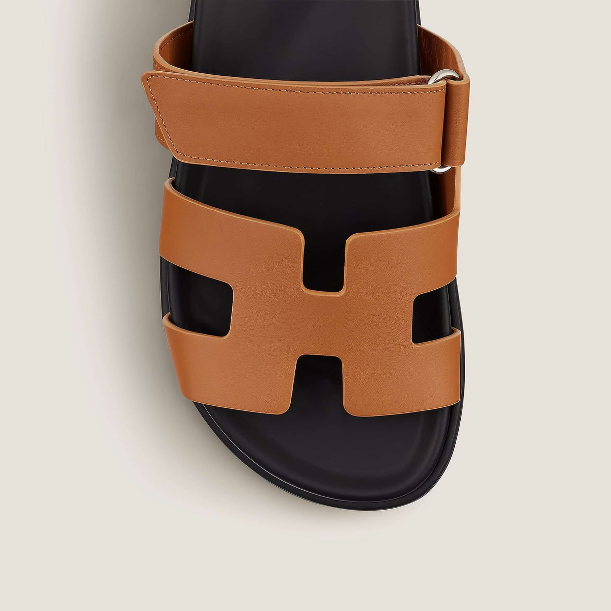 "Sandales en cuir pour femme, élégantes et confortables, parfaites pour l&